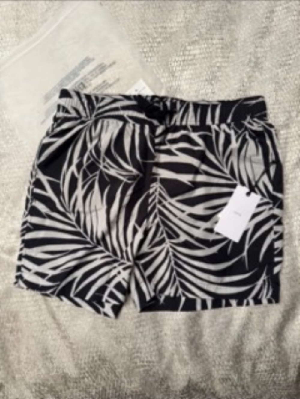 Onia Black and White Charles 5" Swim Trunk
